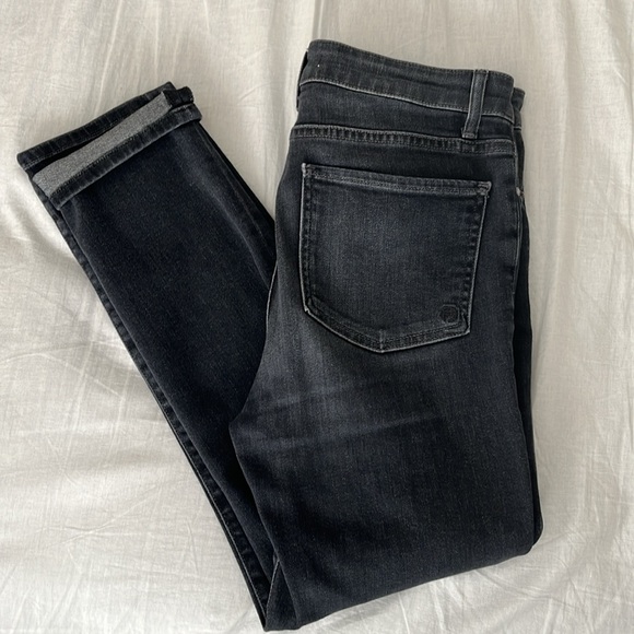Fidelity Denim Cher High Rise Slim Straight Jean - Size 28, Grey/Washed Black - Picture 1 of 6